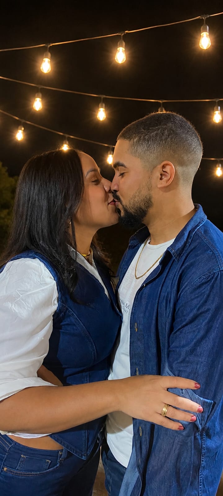 Casal Oneon e Victoria